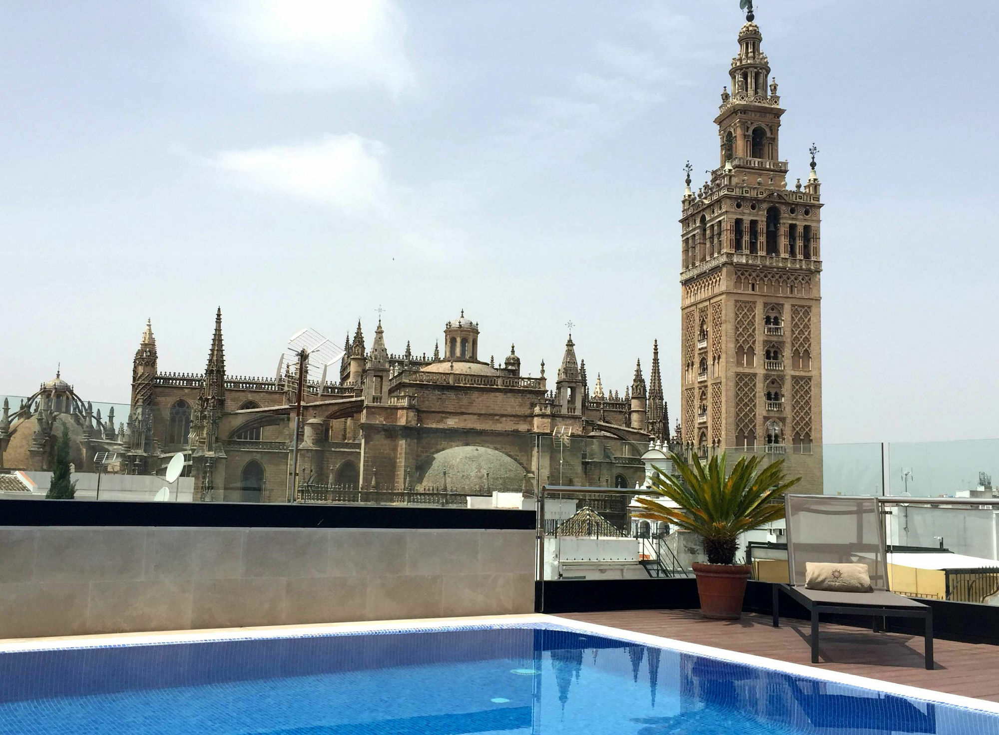 Casa 1800 Hotel 4*