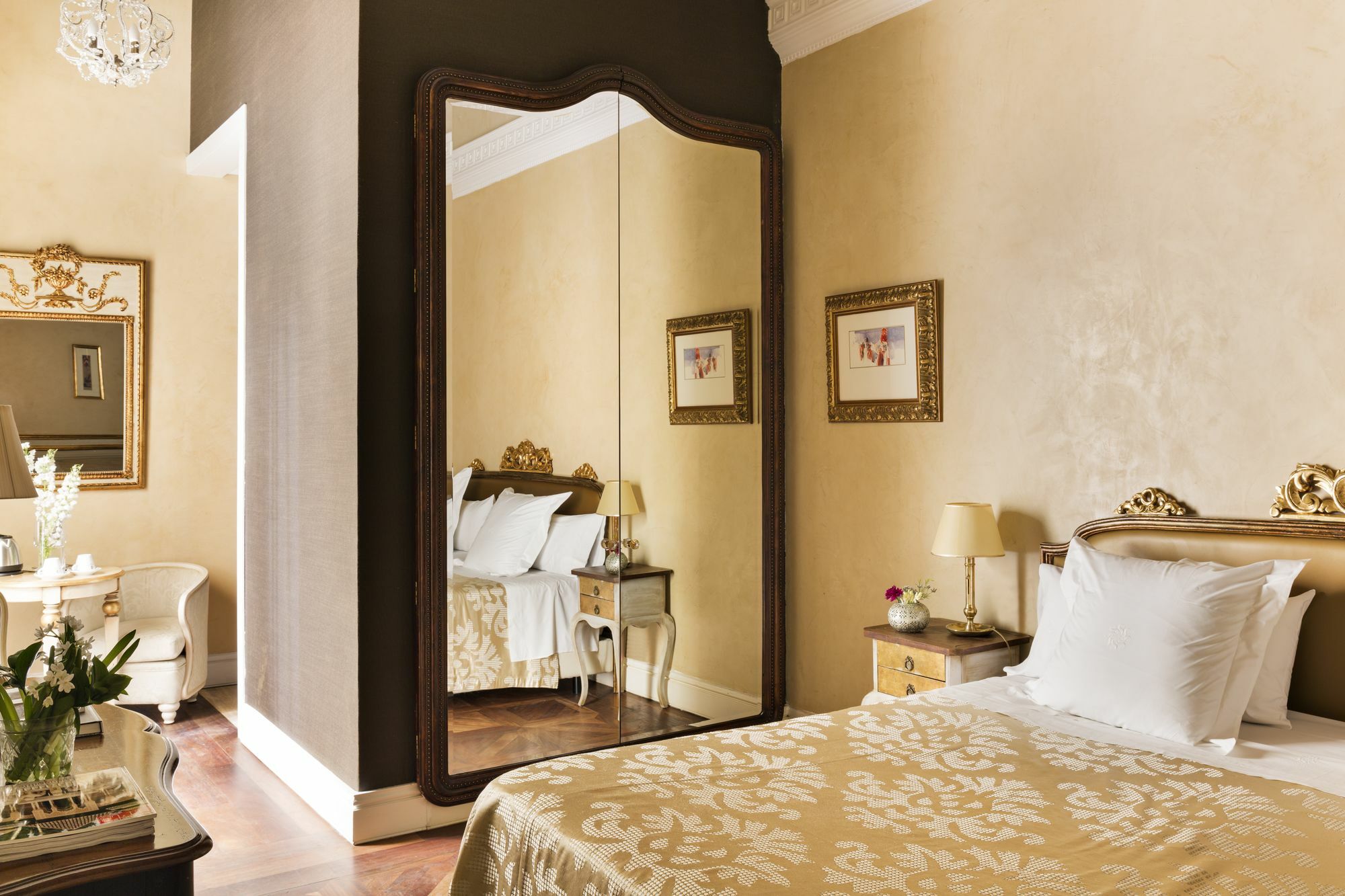 Hotel Casa 1800 4*